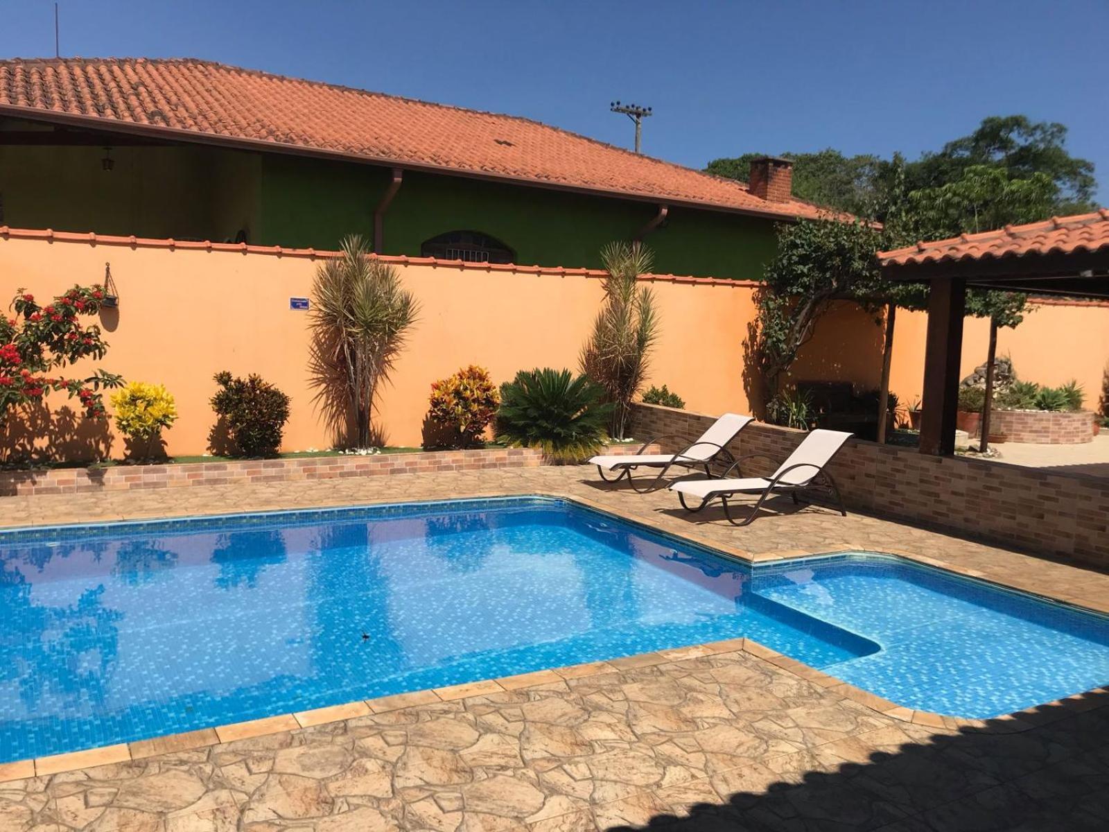 Chacara Bella Vida Com Piscina Churrasqueira Salao De Festas Fogao A Lenha Quadra Aracariguama Exteriér fotografie